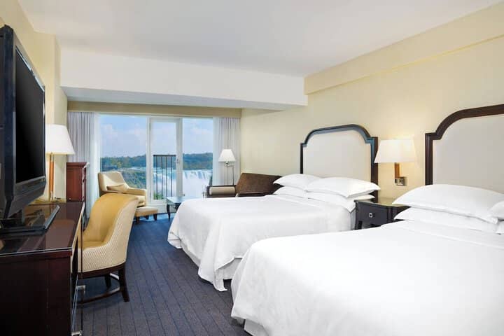 Room 52 of 183
